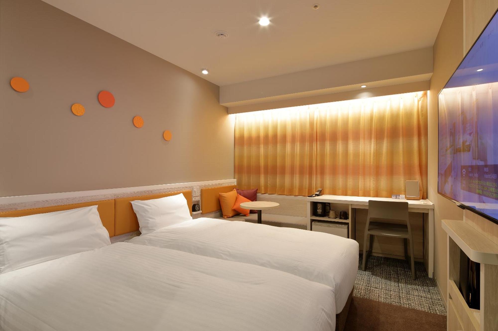 Via Inn Shin Osaka Shomenguchi Екстериор снимка